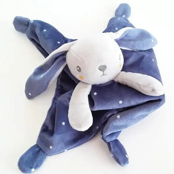 Doudou Lapin Bleu Etoile2 a personnaliser par broderie au prénom de l'enfant