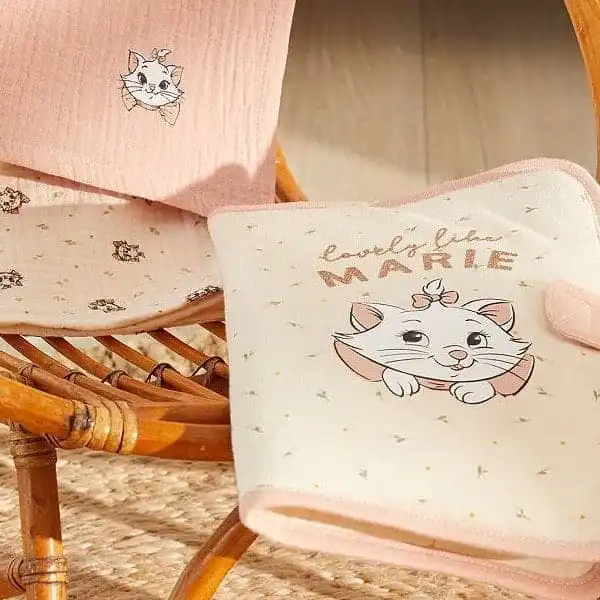 Protège Carnet De Sante Marie Personnalisé Lovely Life decors